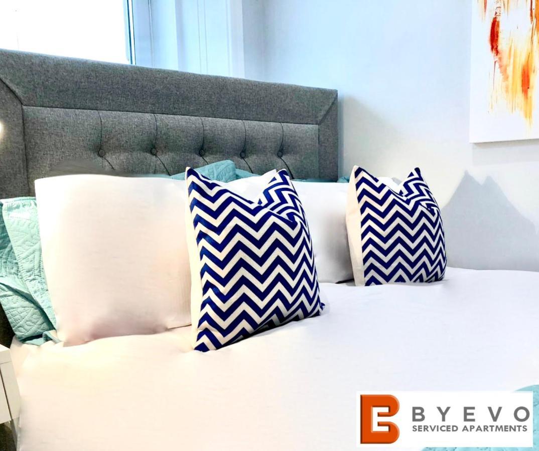 גלאזגו Byevo Almar Villa - Close To City And Airport - Perfect For Contractors Or Large Groups מראה חיצוני תמונה